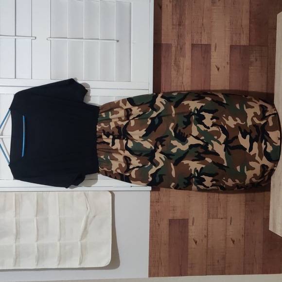 Handmade dress - Picture 3 of 5